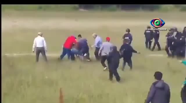 Habitantes detienen obras del IMSS en Chiautempan este 5 de julio