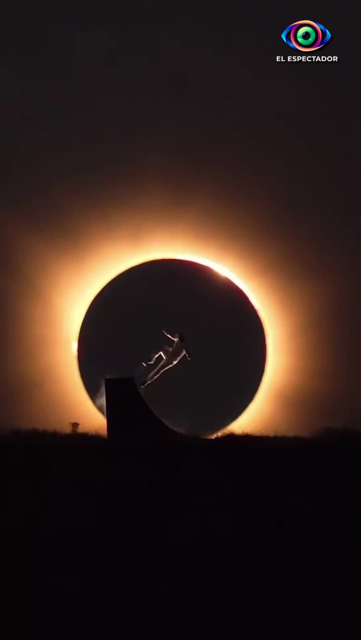 Danny León realiza truco durante eclipse solar total en España