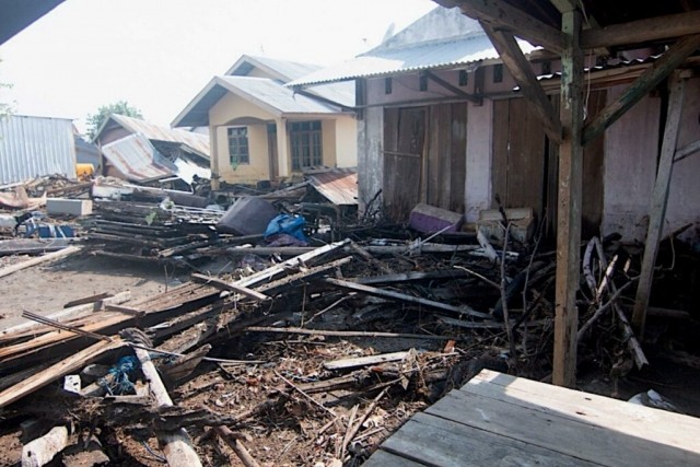 Terremoto de magnitud 6.9 sacude el norte de Indonesia este sábado