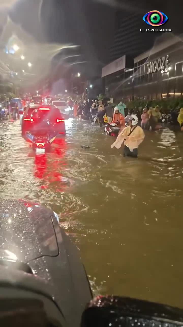 Inundaciones en Bangkok tras lluvias históricas y emergencia d
